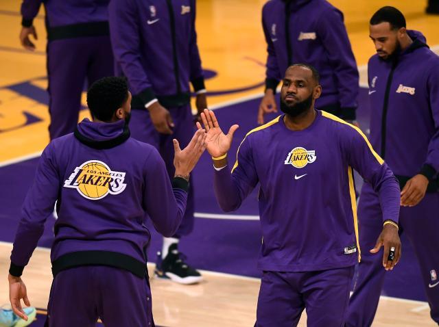 vip 注册地址-湖人13人都有战斗力，如何排阵成沃格尔幸福的烦恼