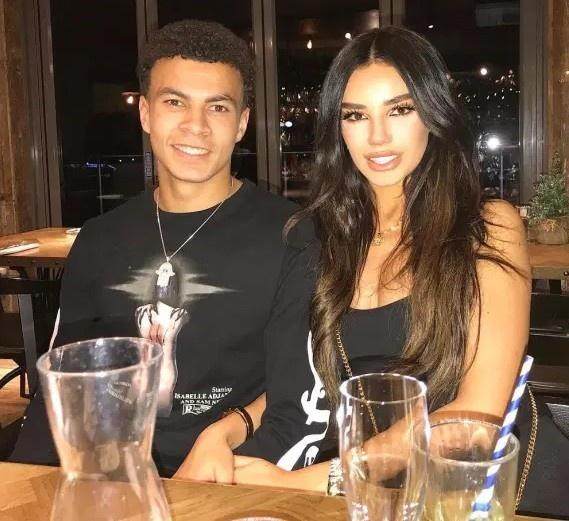 1614433663932011805.jpg 阿里.jpg